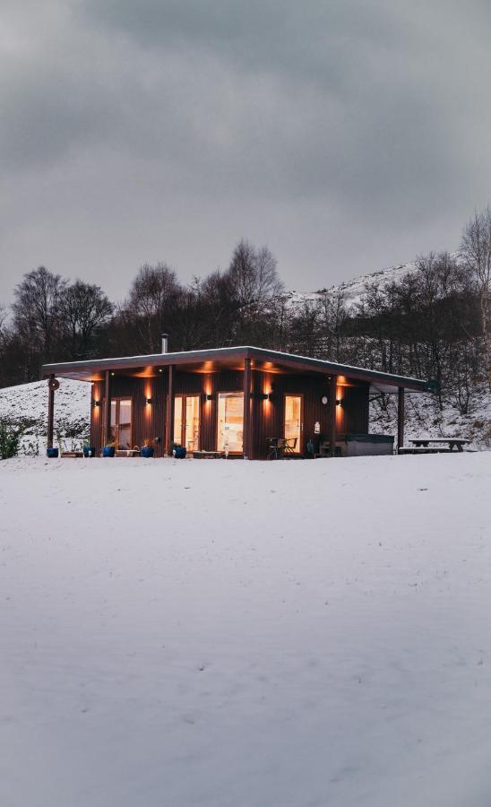 Frances' Sketch Pad With Hot Tub Fort William Exterior foto
